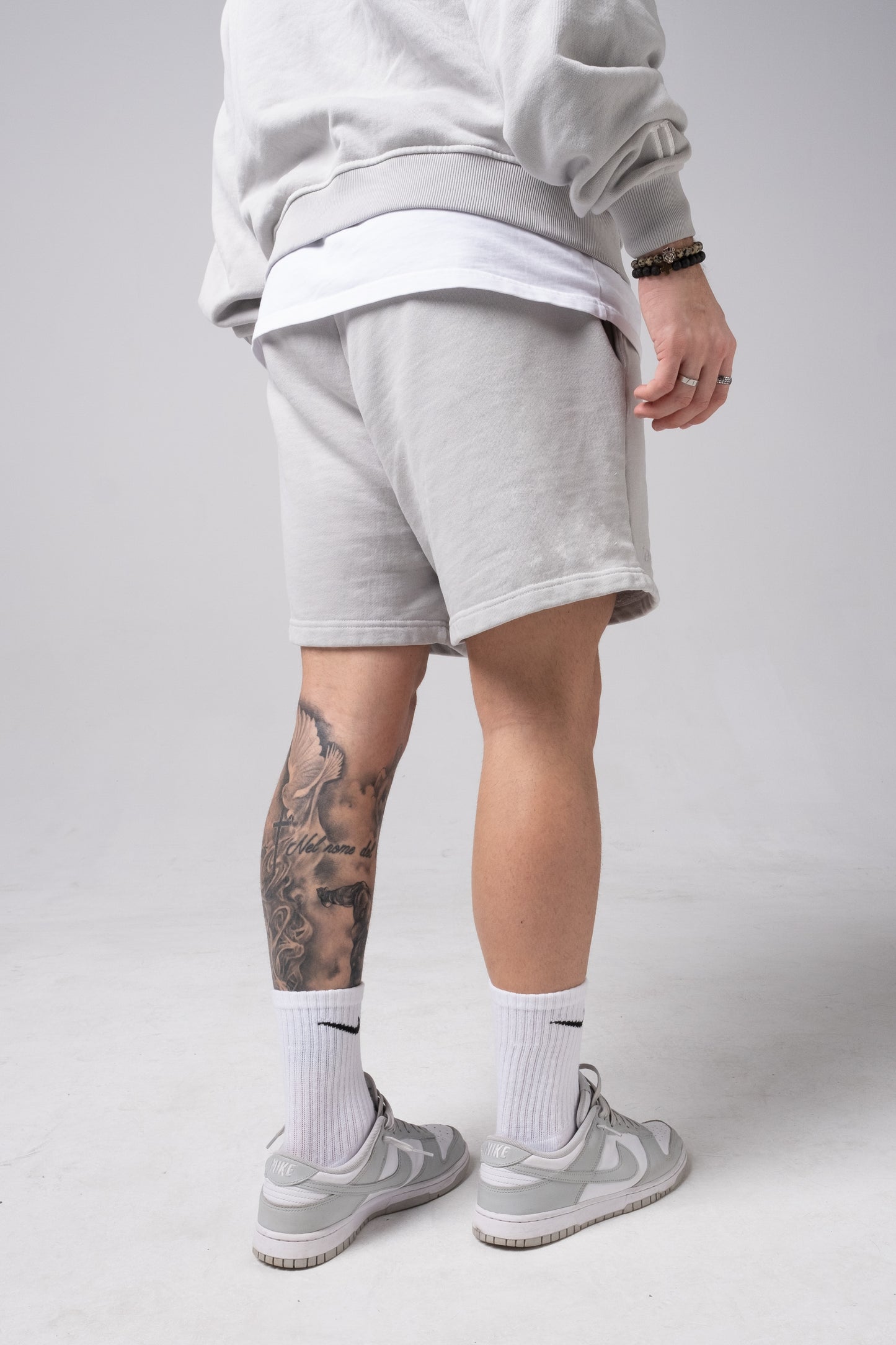 2FRATELLI Shorts light grey Men - 2FRATELLI